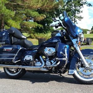 Meet your Posher, Barrett